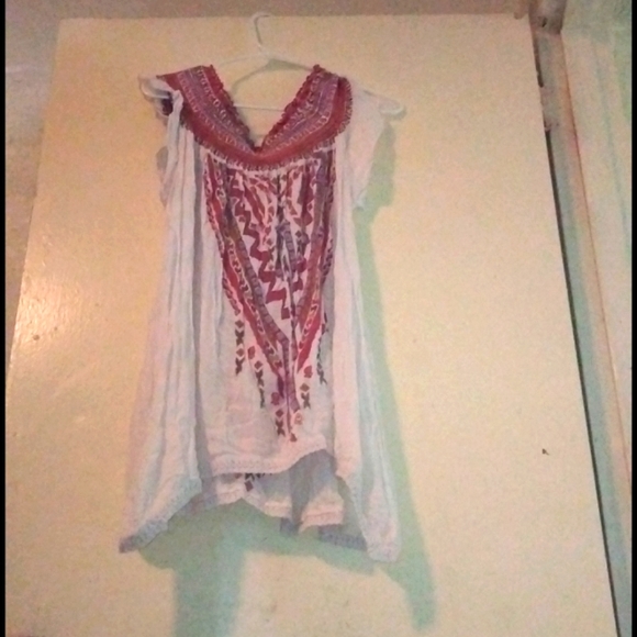 Shirt - Picture 1 of 1